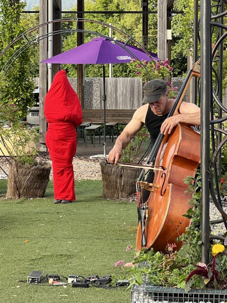 Photo @Aska Macaluso : La10zaineDesArts (SaintNabord 20250612)